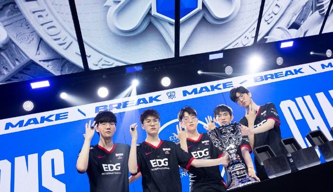 通过亚马尔 通过亚马尔